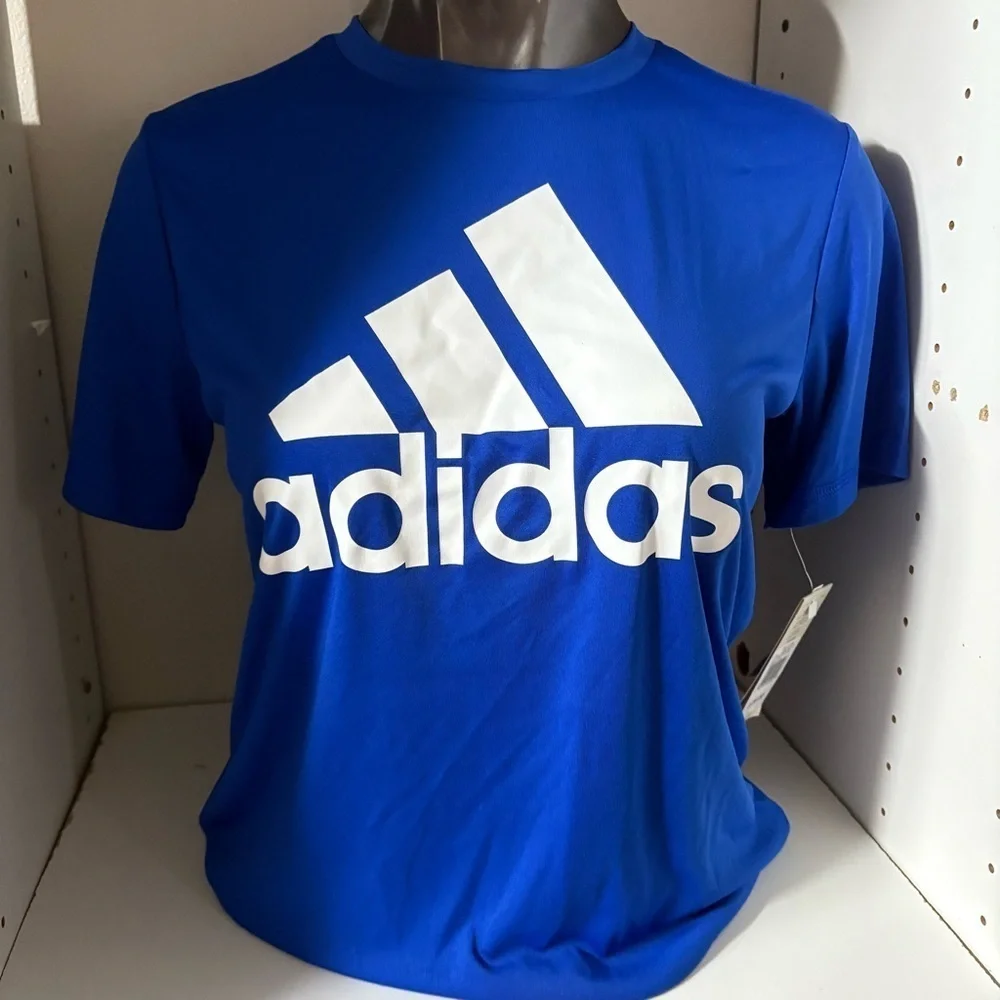 NWT Adidas men’s size Large t-shirt